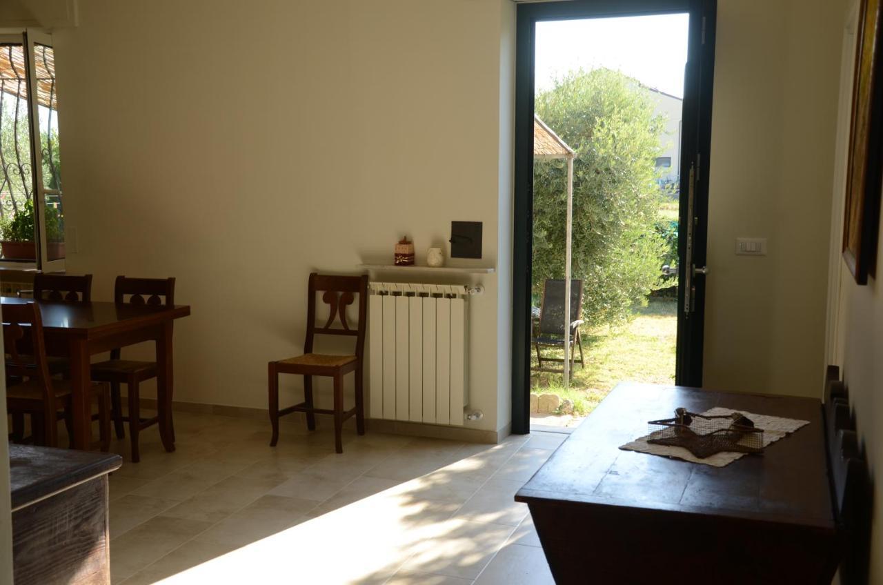 Calicantus Bed And Breakfast Albenga Exterior photo